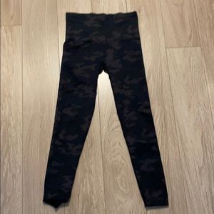 Spanx Look at Me Leggings